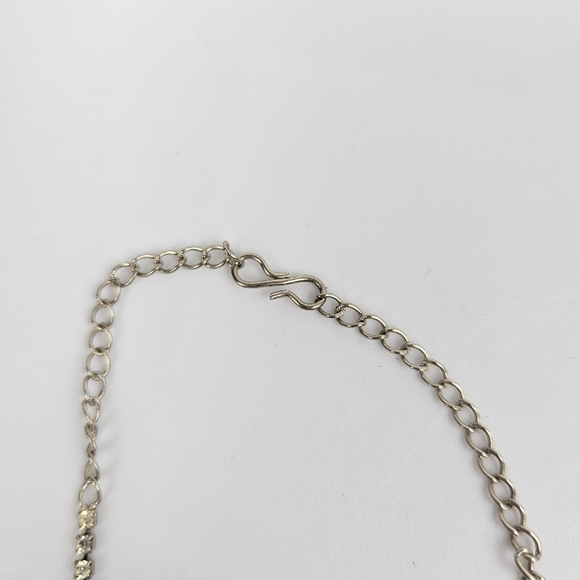 Vintage Unsigned Costume Silver Tone White Rhinestone Bracelet - Picture 4 of 7